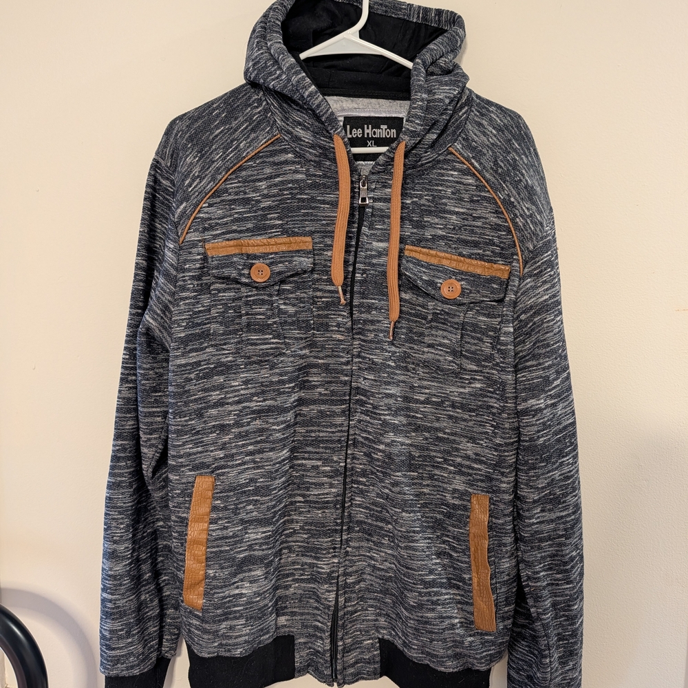 Men's Black and Gray Zip Up Sweater